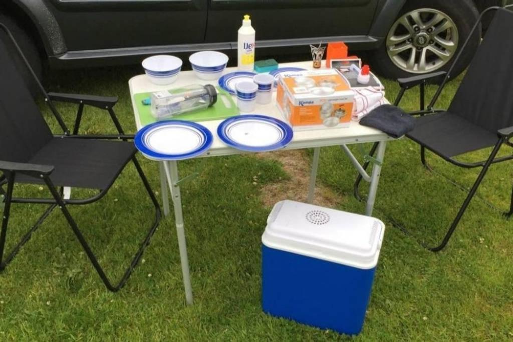 Campsite Dacia Duster 4x4 - Sleep In The Back - Camper *